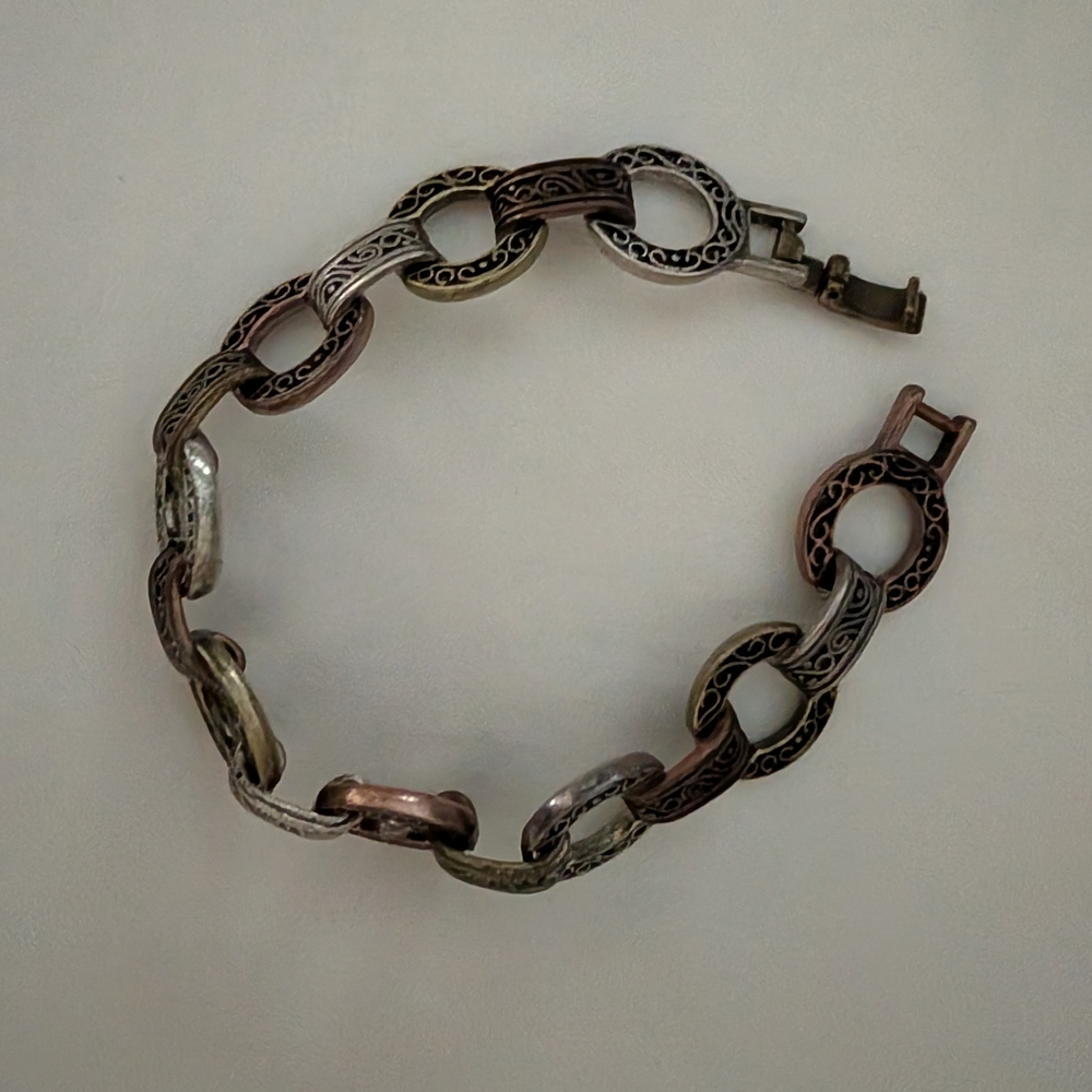 Lia Sophia Bracelet and Pendant - Picture 2 of 7